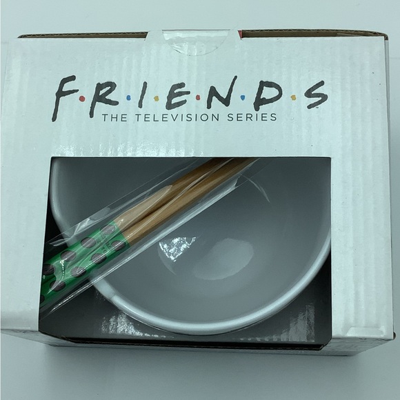 RAMEN BOWL WITH CHOPSTICKS  🥣🍲 - Picture 4 of 5